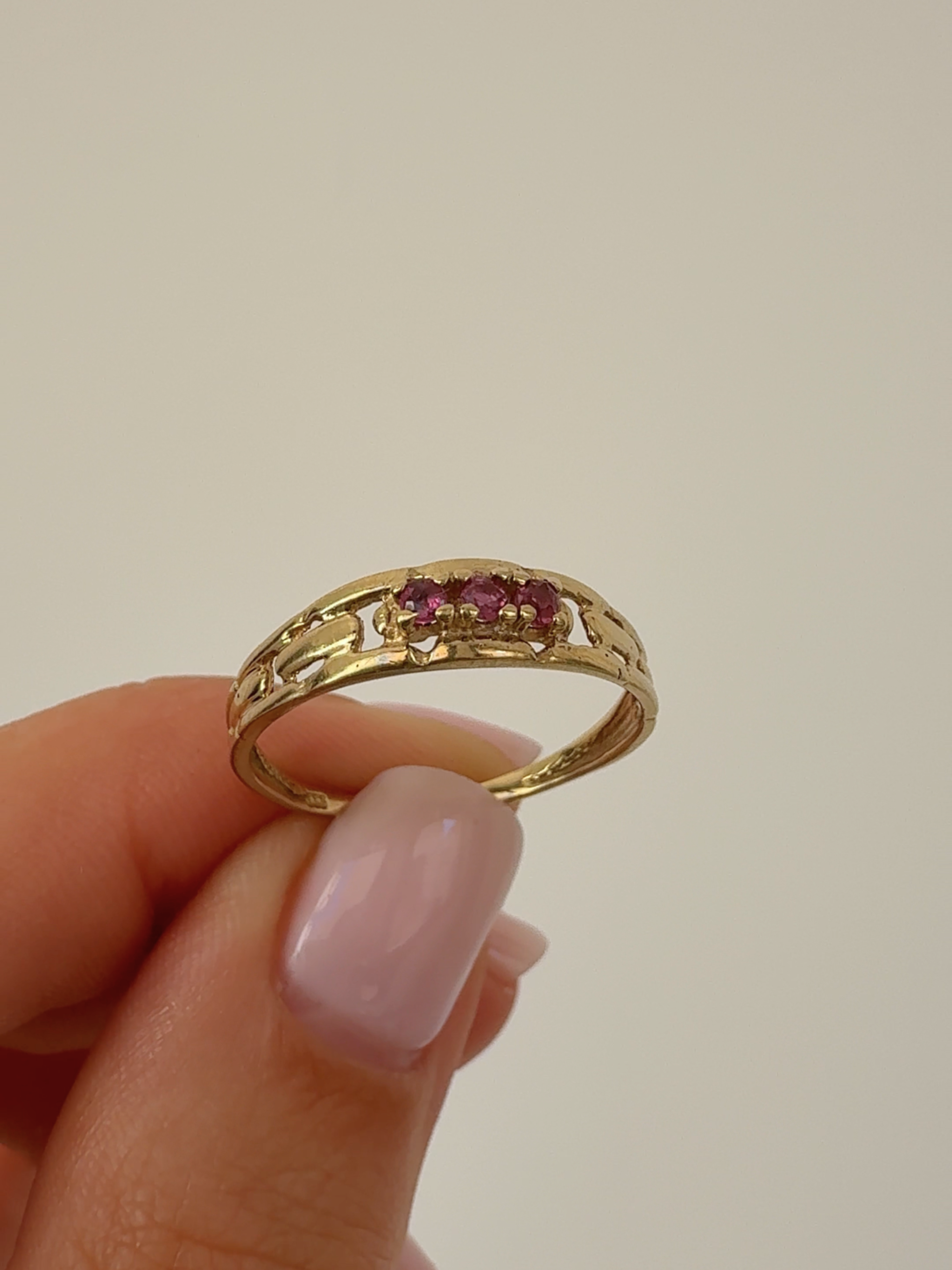 Ruby Trio Ring Vintage Gold