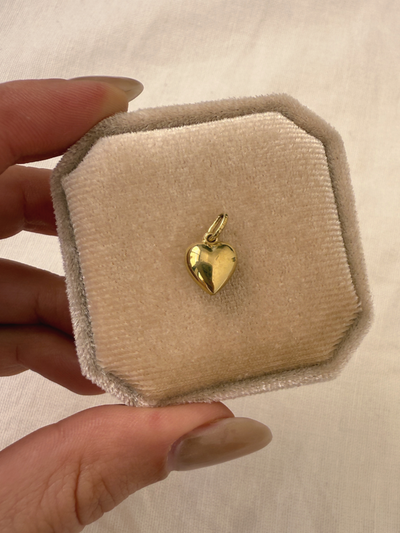 Cutie Heart Charm Vintage Gold