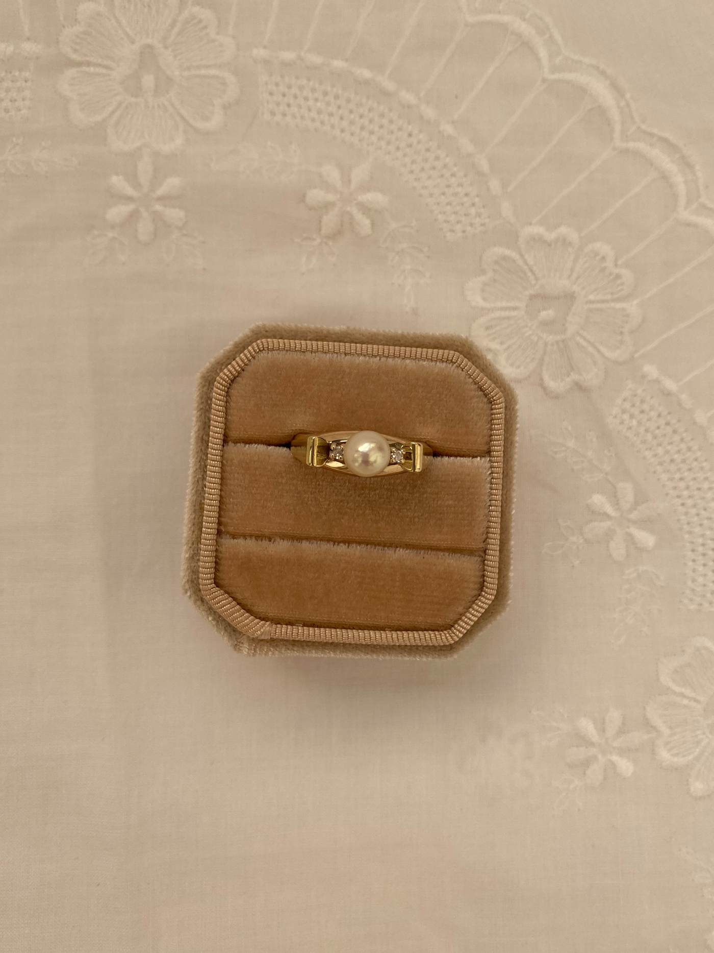 Antique "1923" Pearl Wedding Ring Vintage Gold