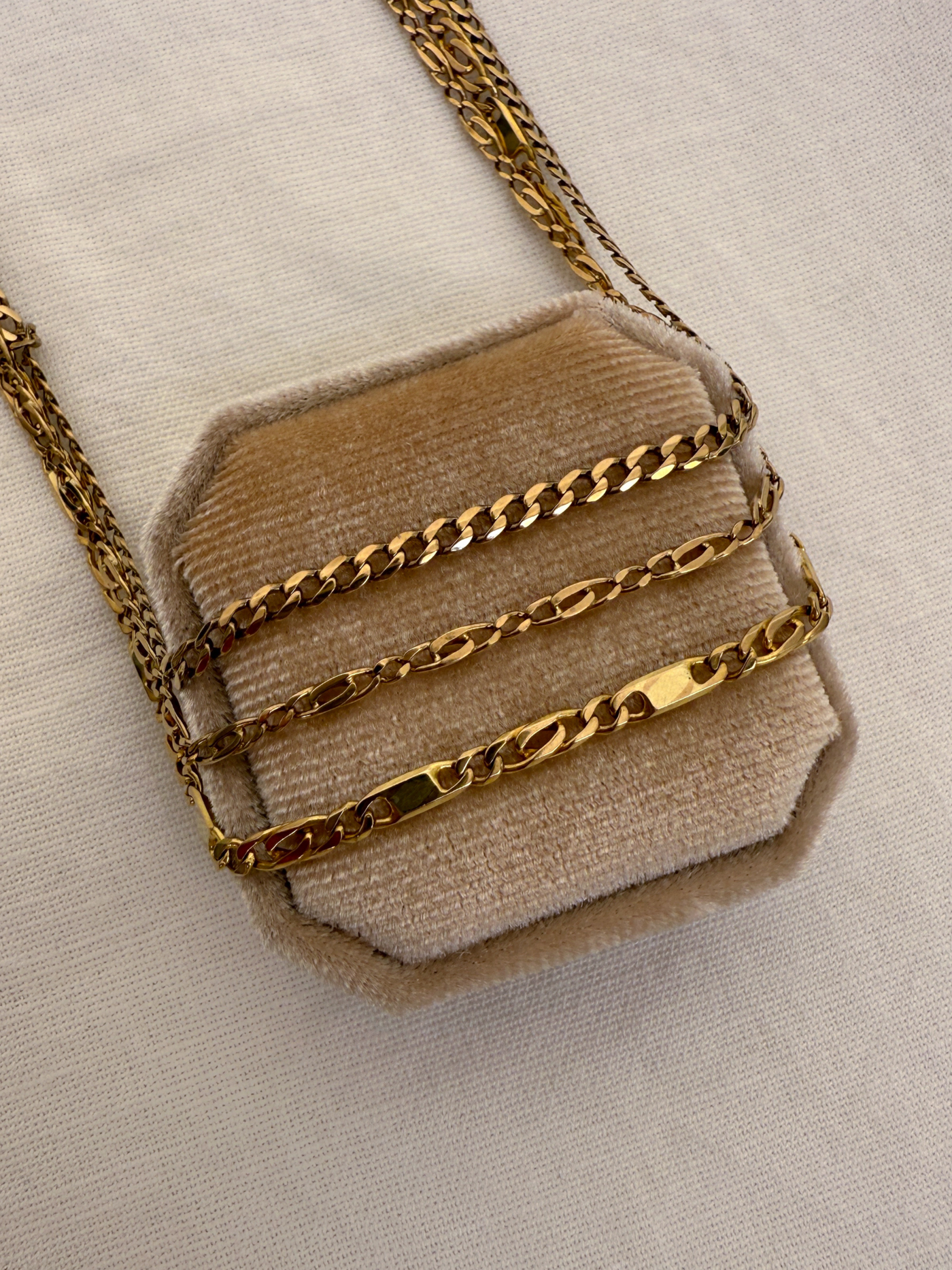 Figaro Plate Chain Vintage Gold