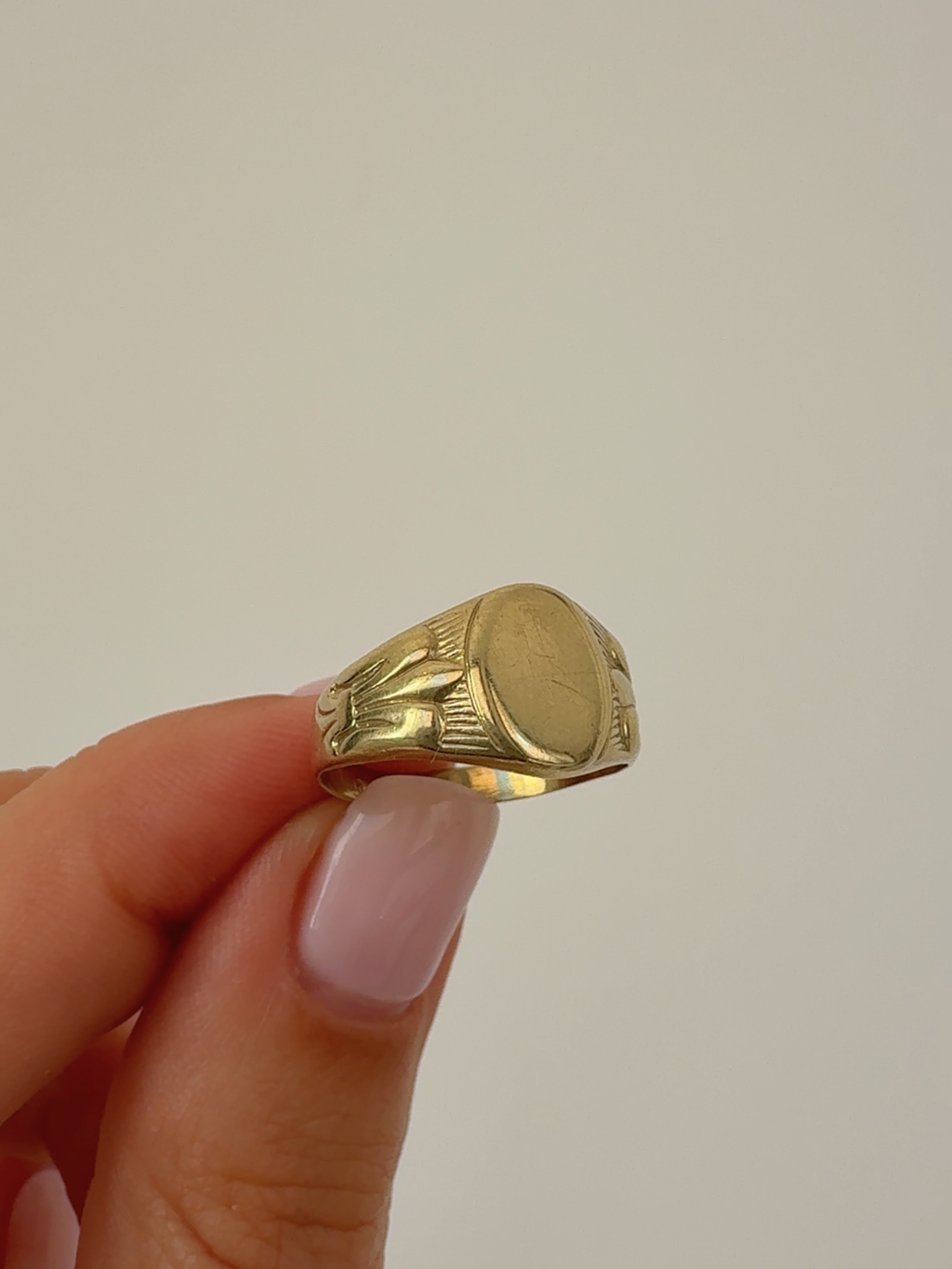 Fleur-de-Lis Signet Ring Vintage Gold