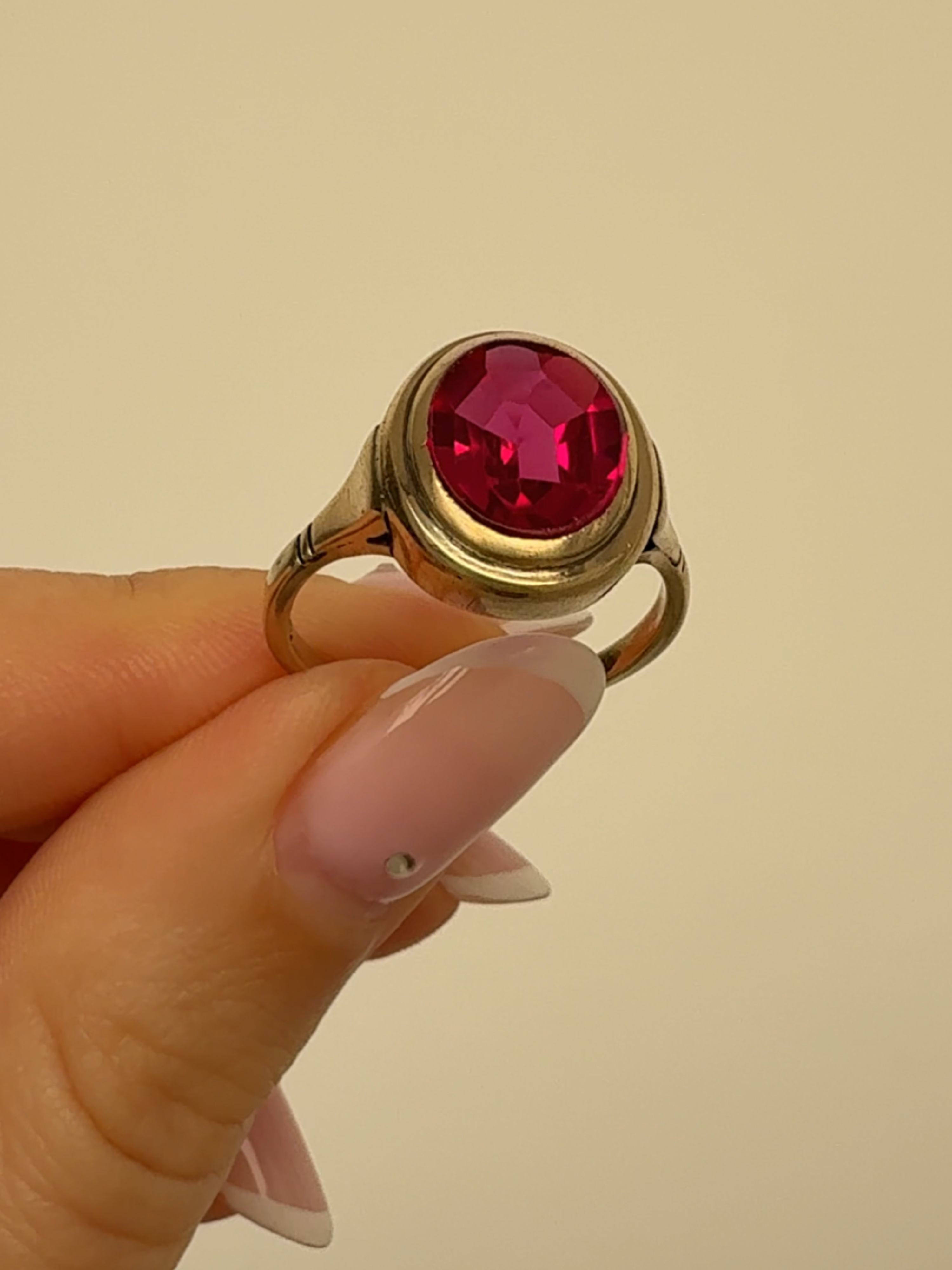 Big Red Ring Vintage Gold