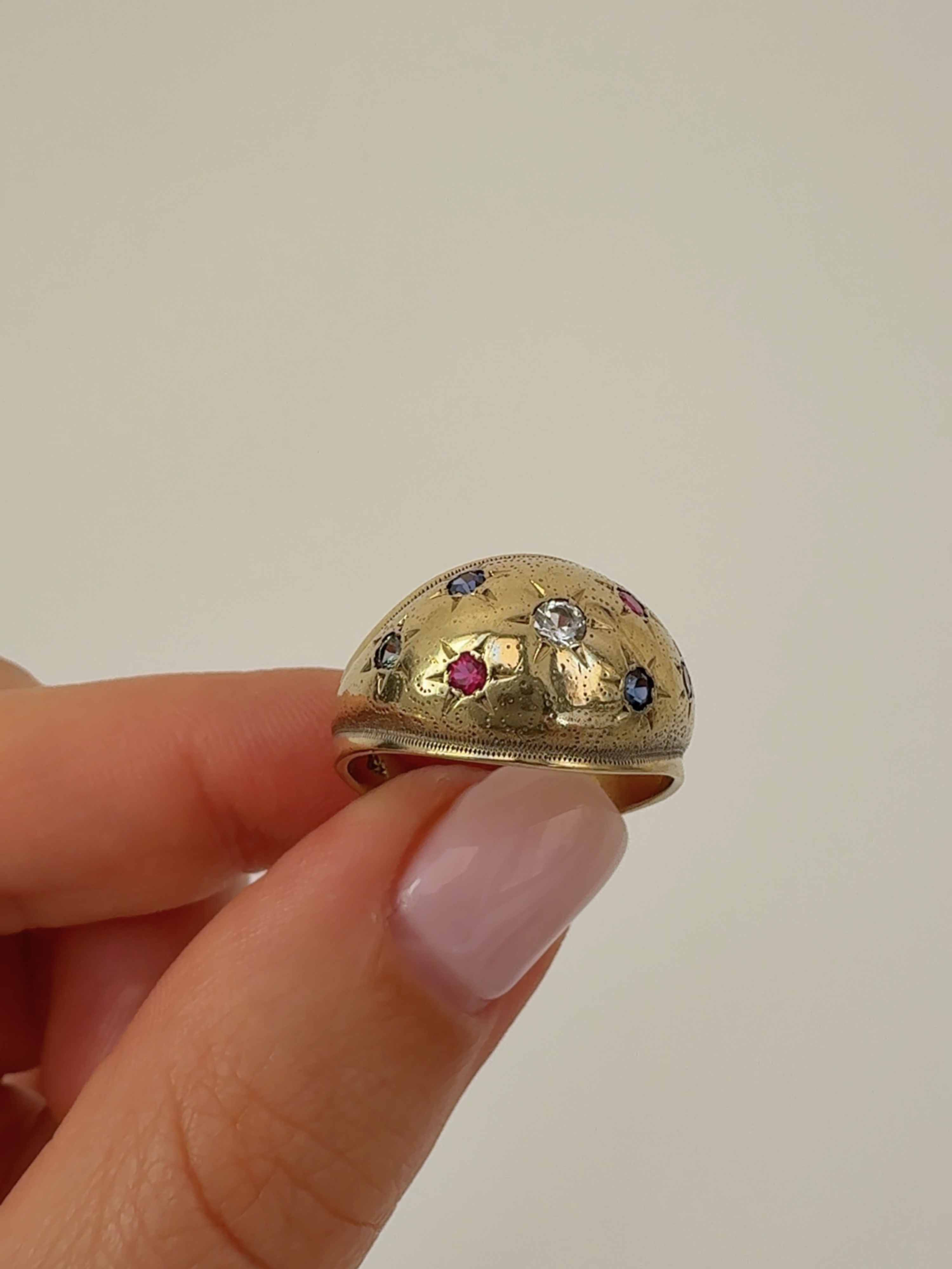 Star Setting Dome Ring Vintage Gold