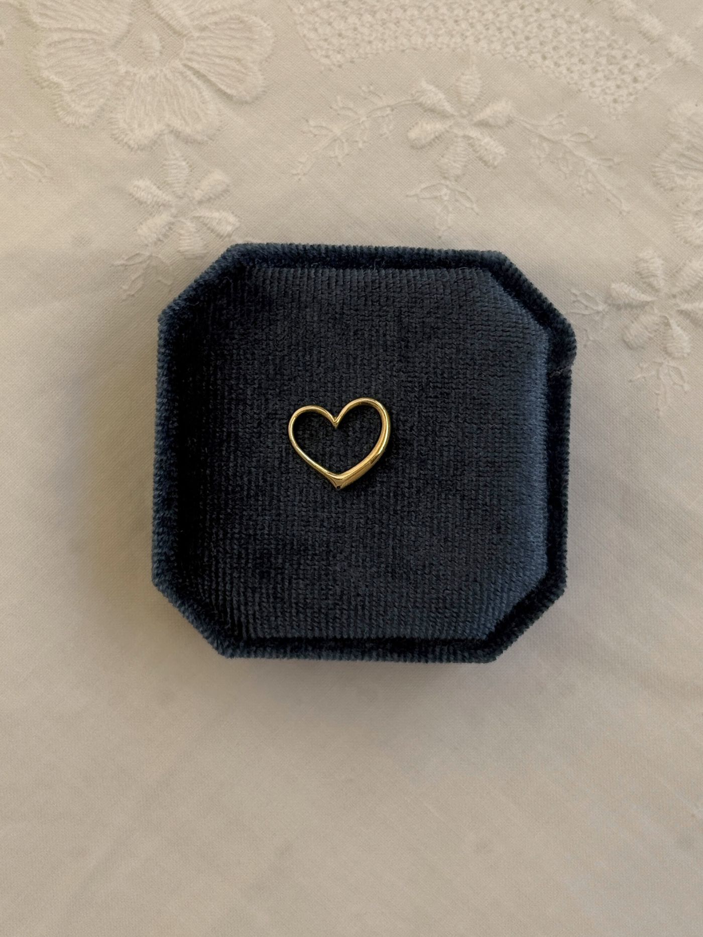 Heart Charm Bead Vintage Gold