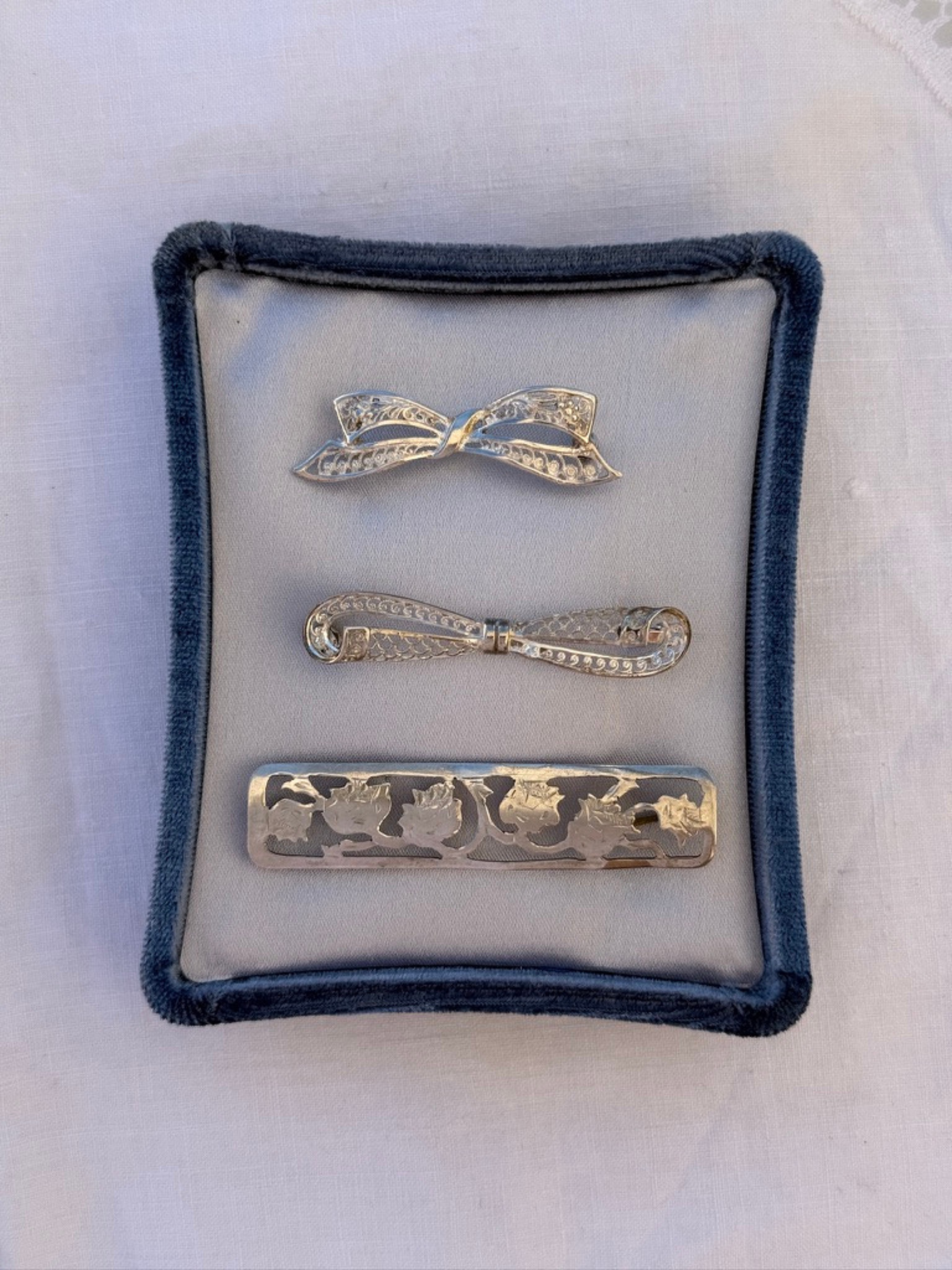 Brooch Vintage Silver