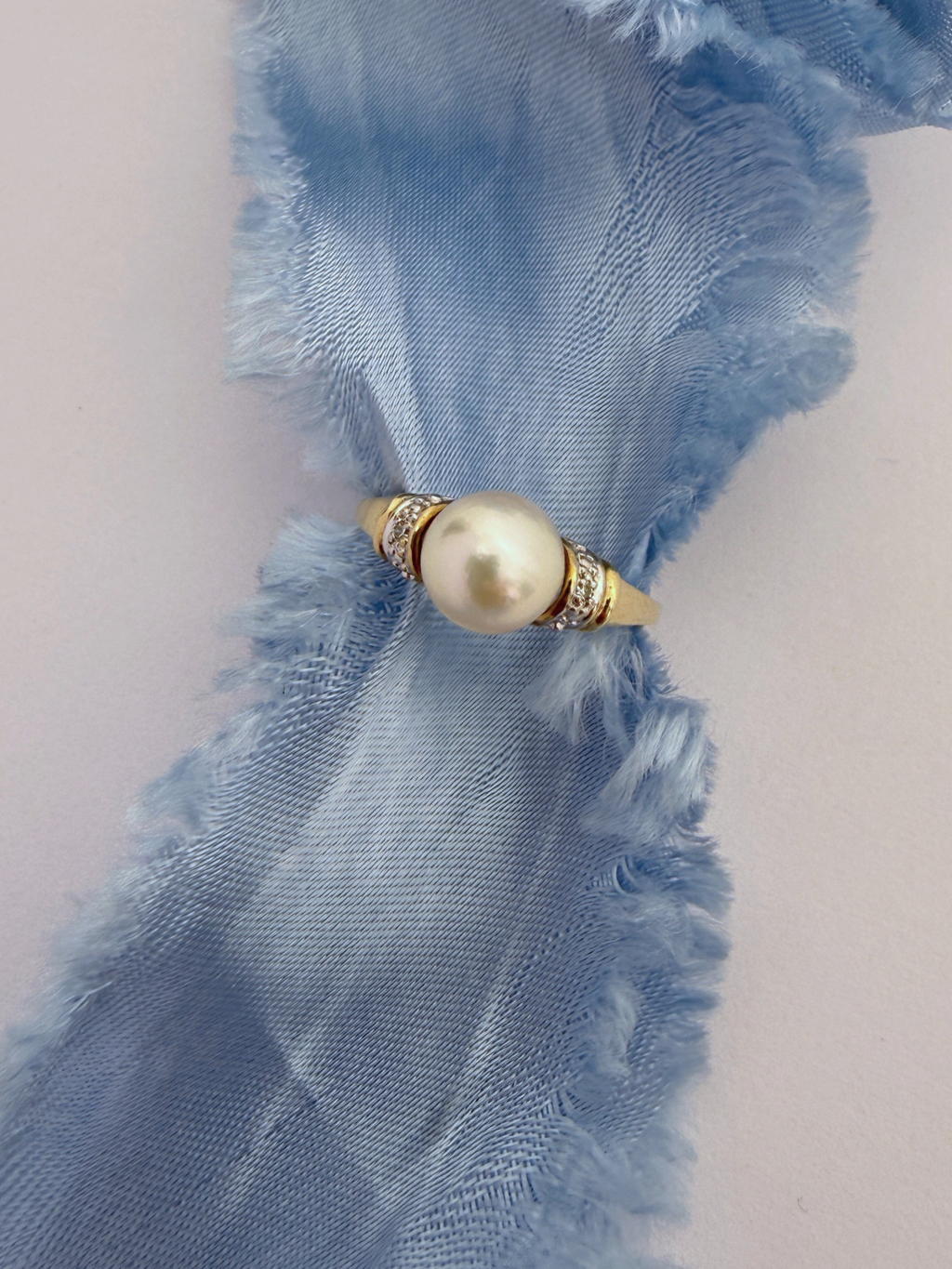 Pearl Ring Vintage Gold