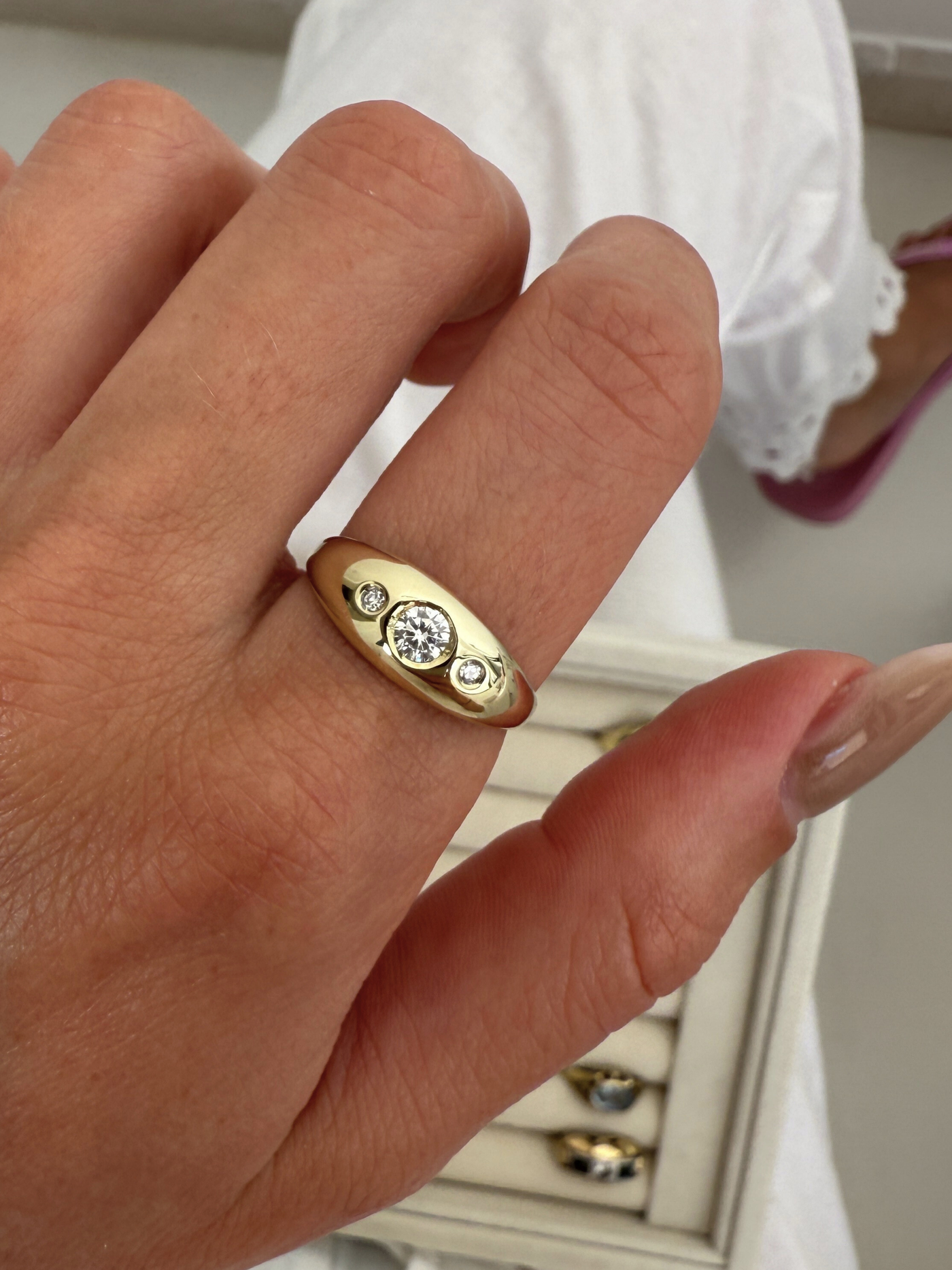 Dome Star Ring Vintage Gold