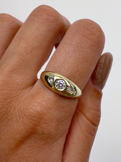 Dome Star Ring Vintage Gold