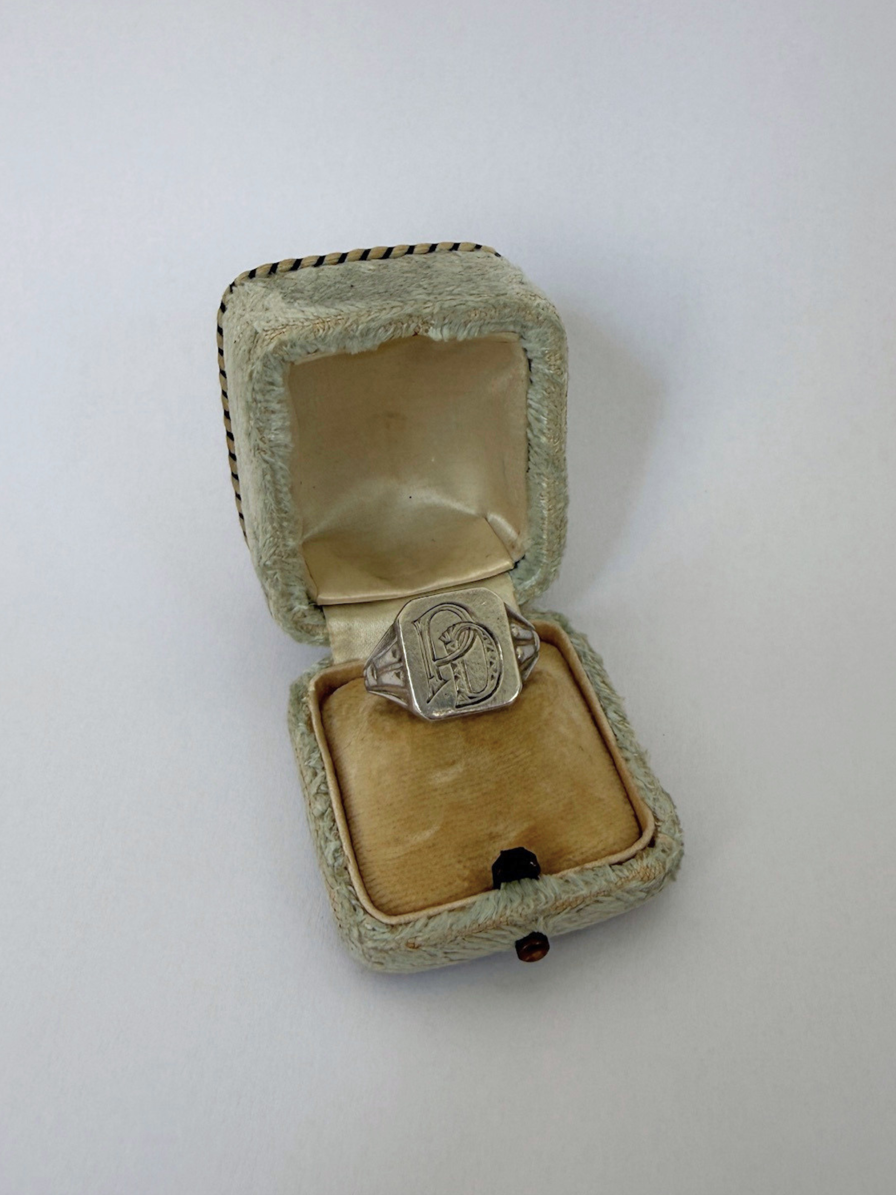 "PD" Signet Ring Vintage Silver