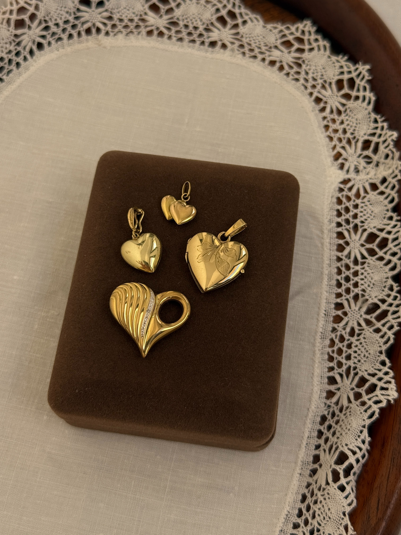 Charm Collection Vintage Gold