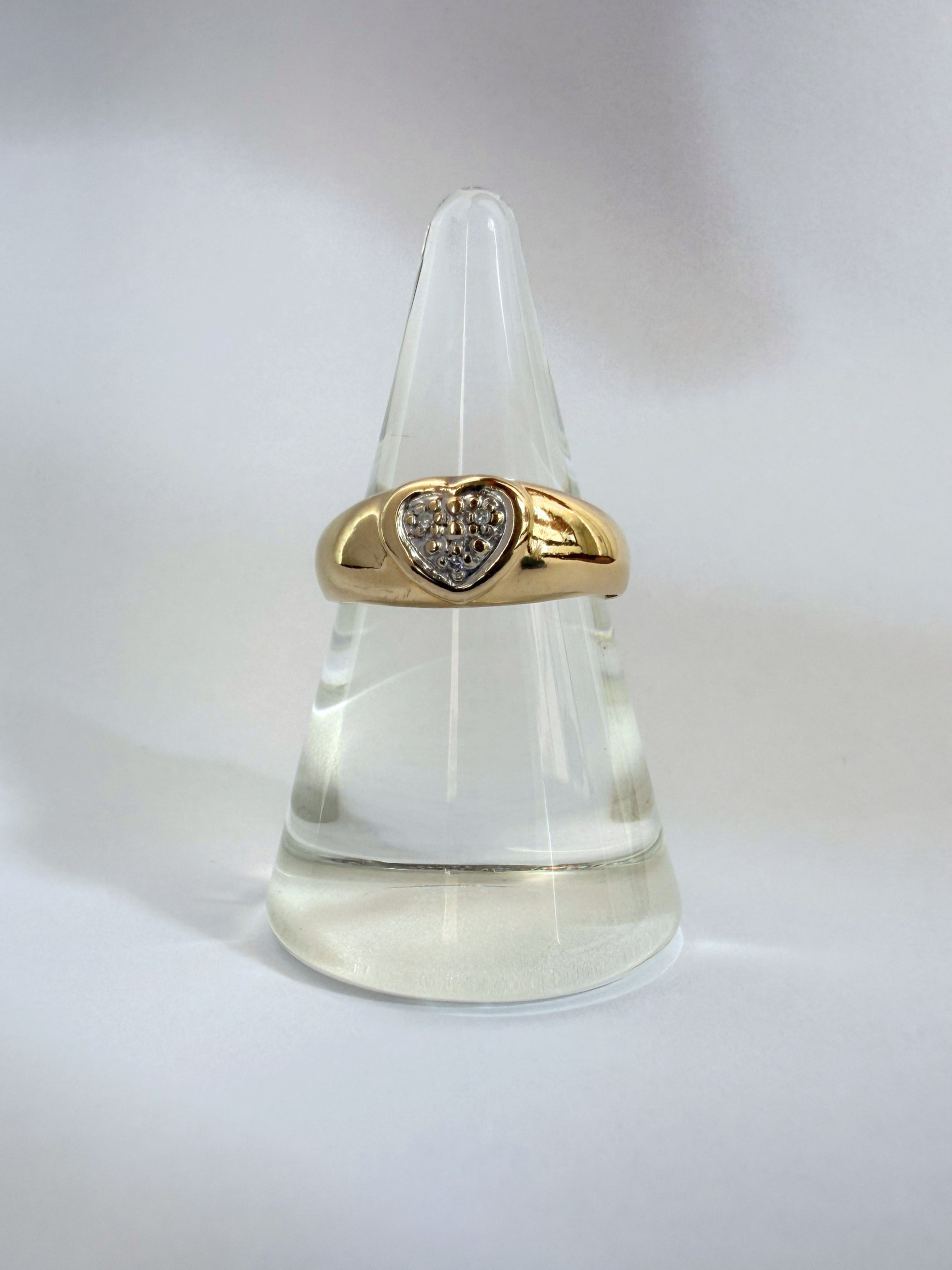 Bicolor Heart Dome Ring Vintage Gold