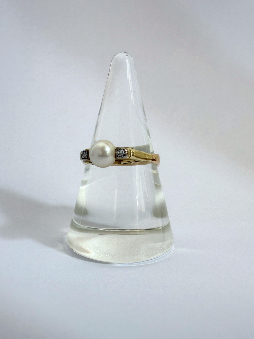 Diamond Pearl Ring Vintage Gold