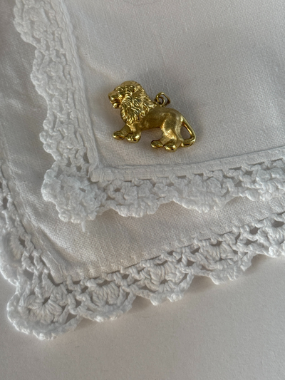 Leo Charm Vintage Gold