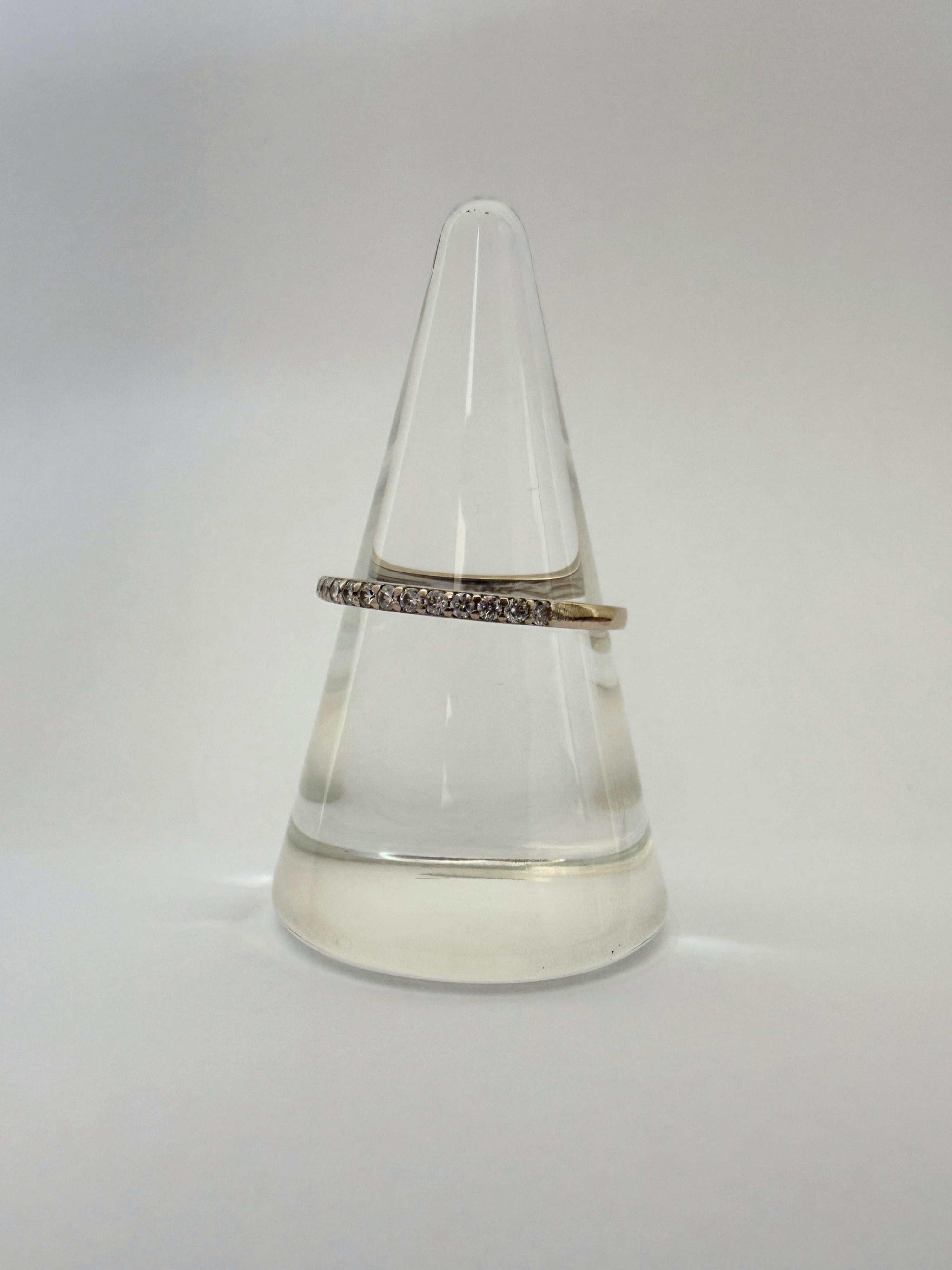 Memory Ring Vintage White Gold