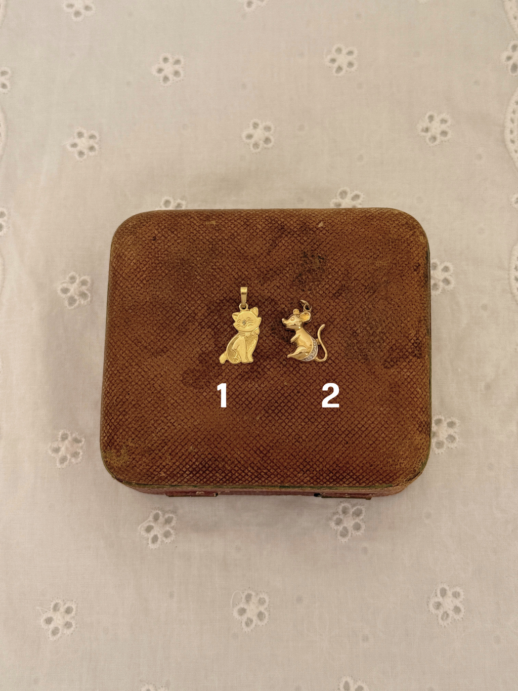 Cat & Mouse Charms Vintage Gold