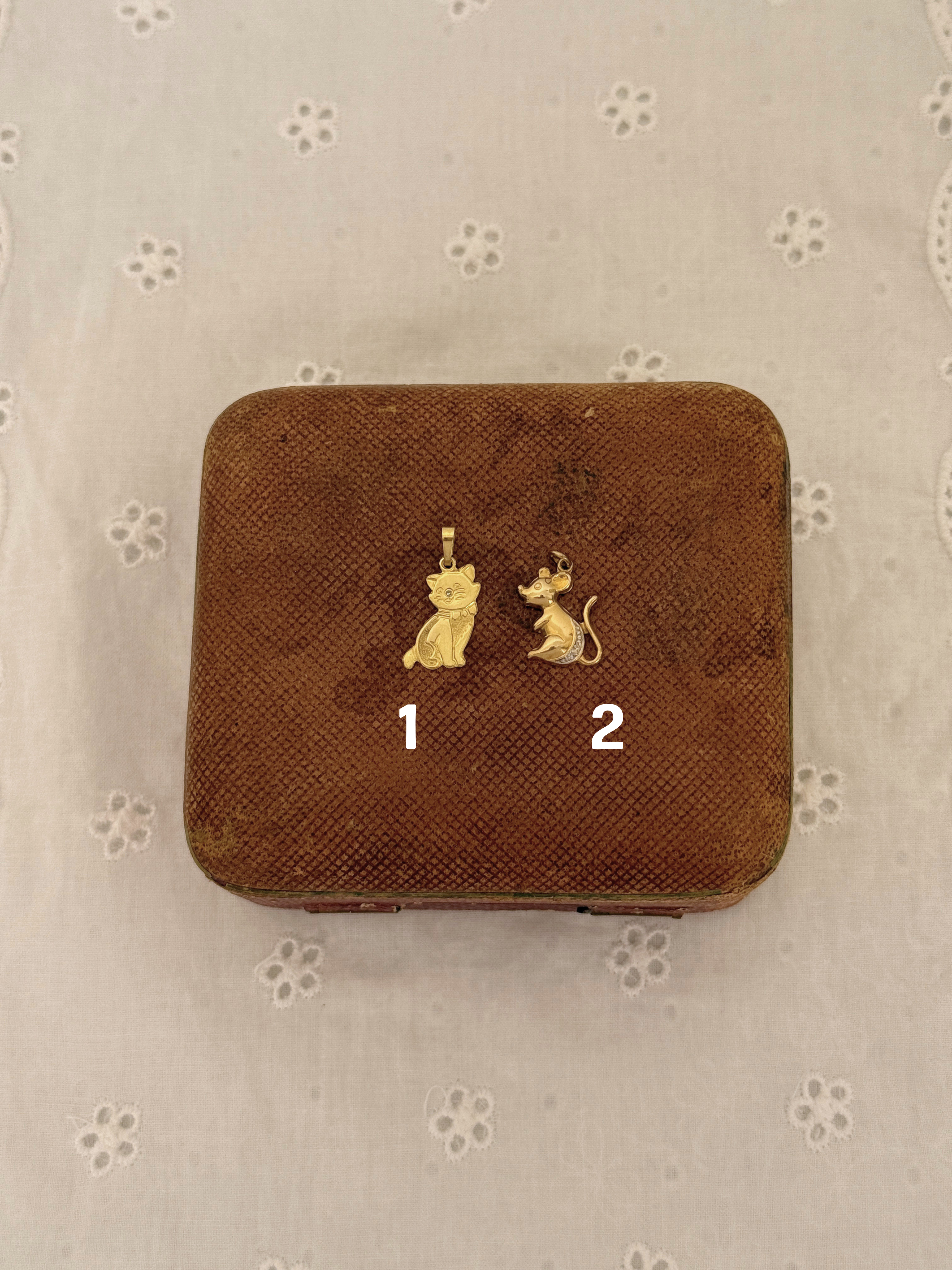 Cat & Mouse Charms Vintage Gold