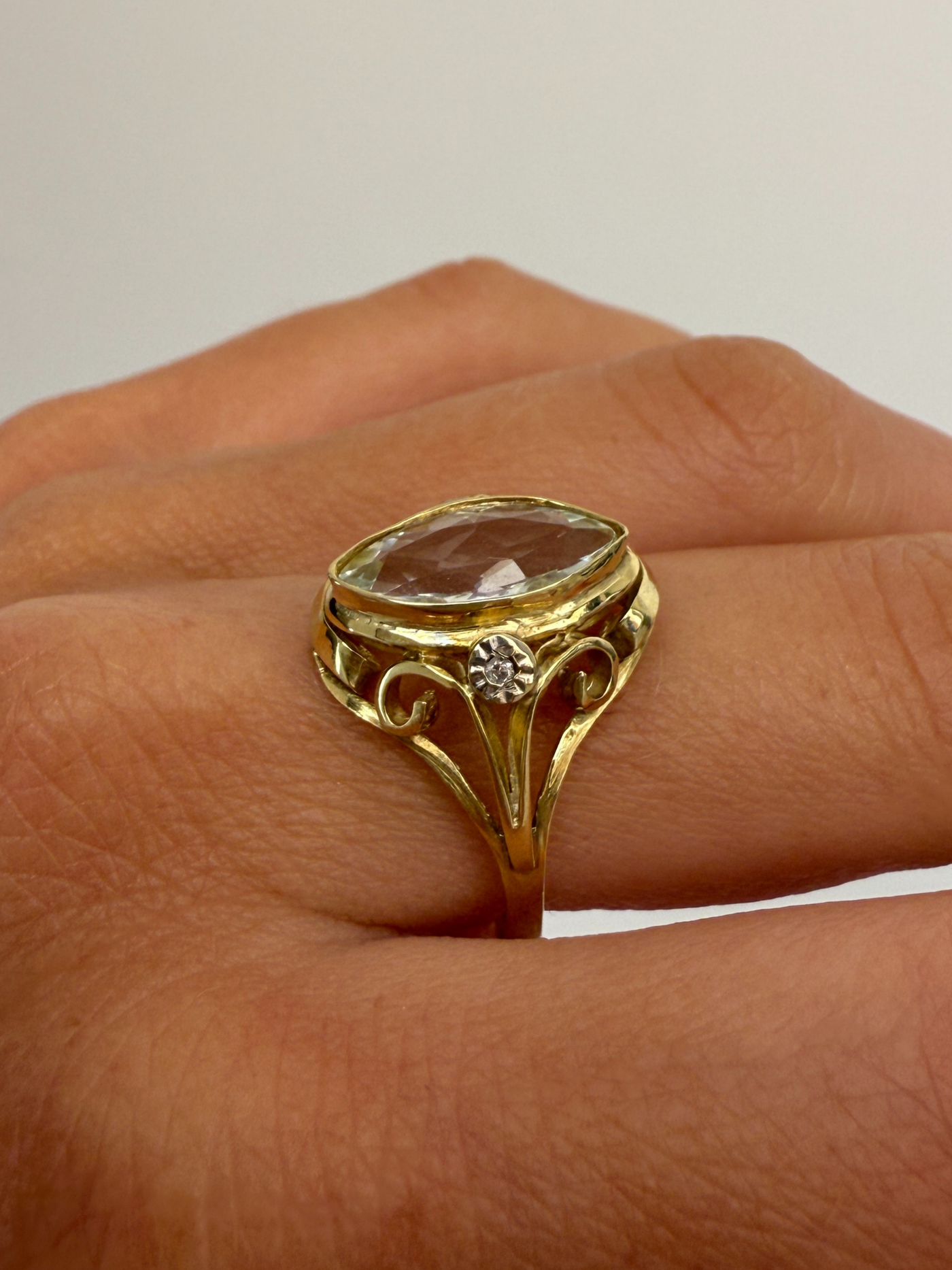 Marquise Aquamarine Vintage Gold Ring
