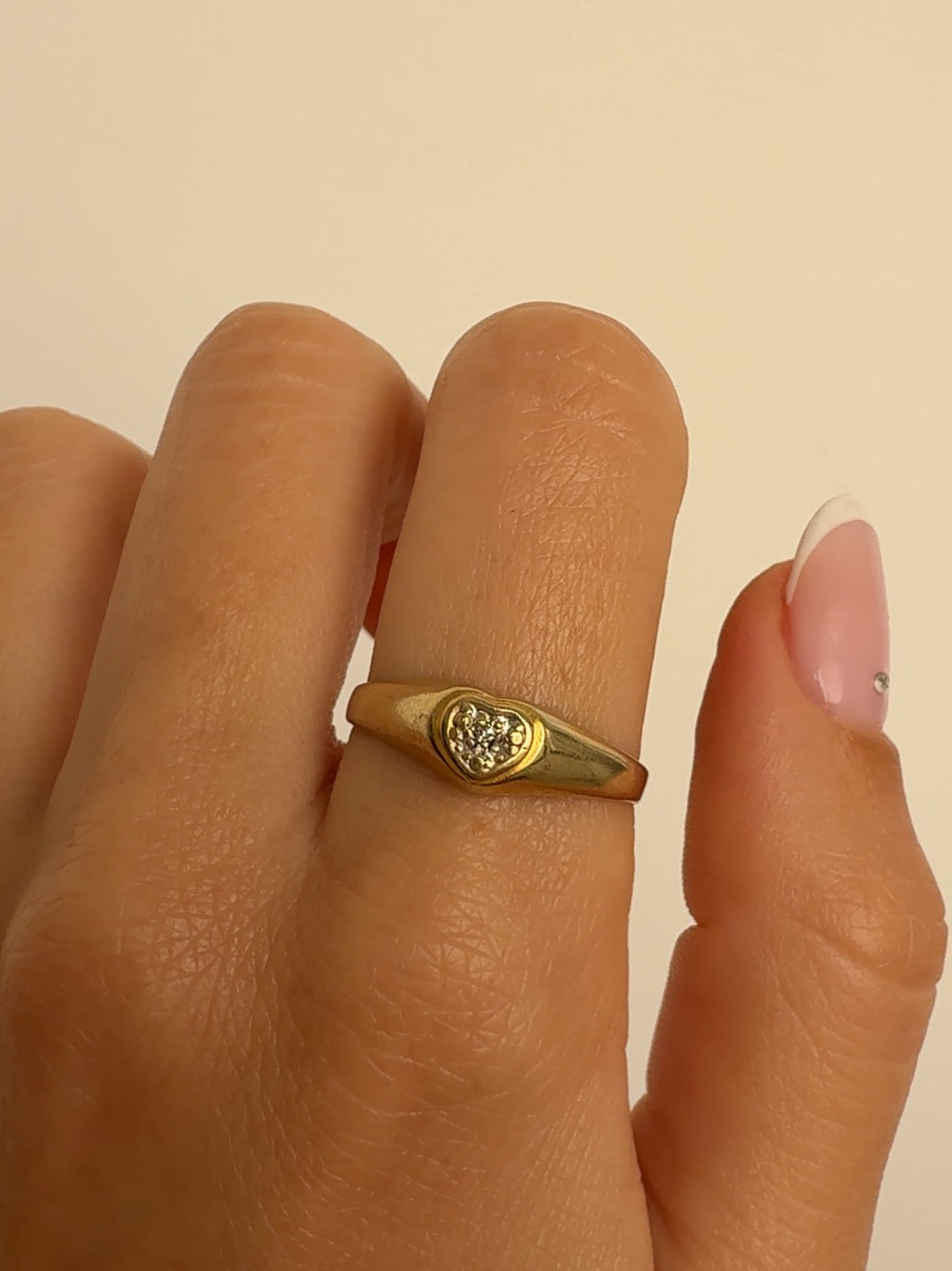 Mini Heart Signet Ring Vintage Gold