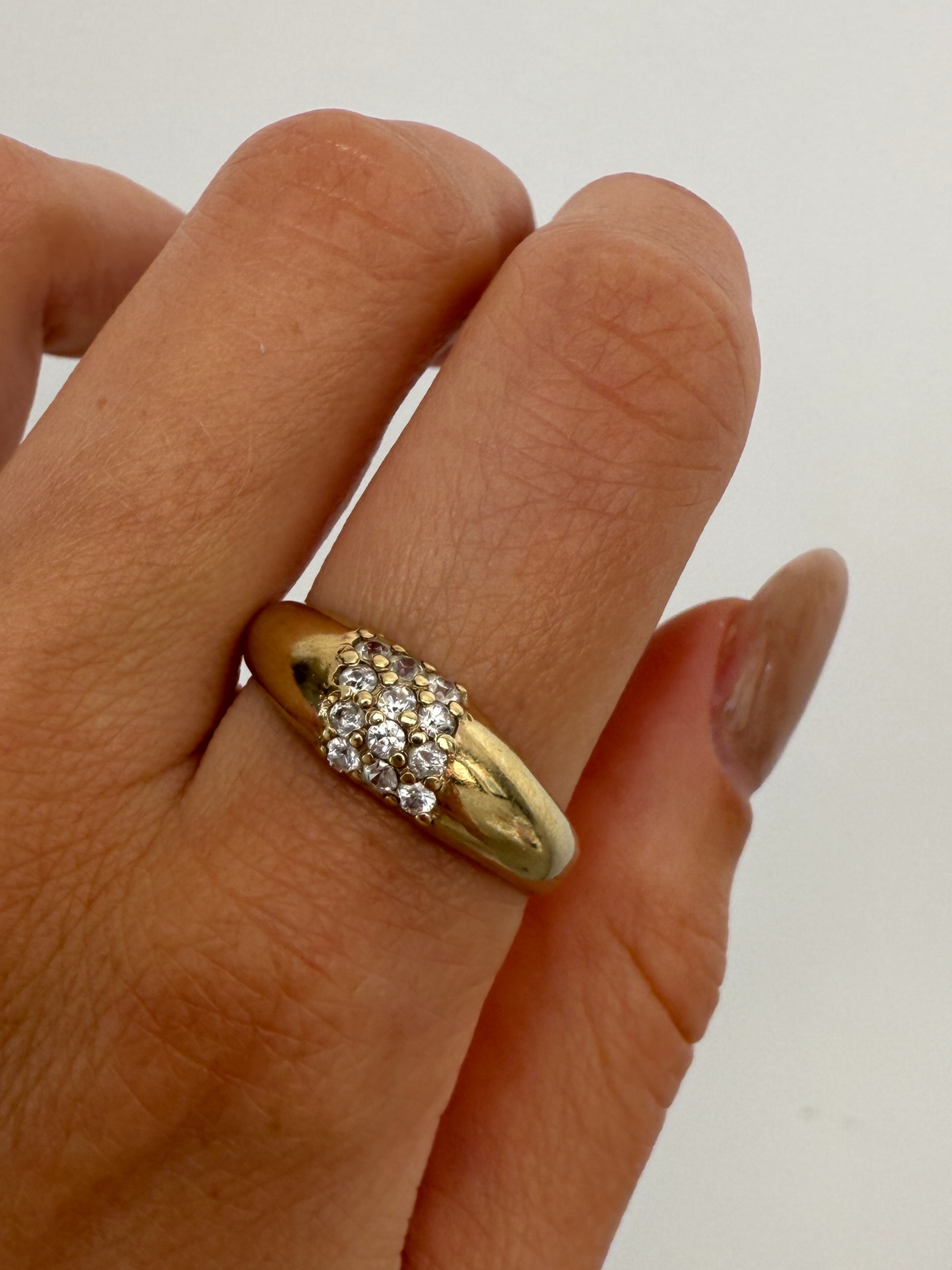 Glitter Dome Ring Vintage Gold