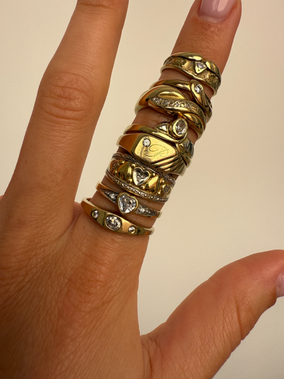 Pinky Ring Vintage Gold