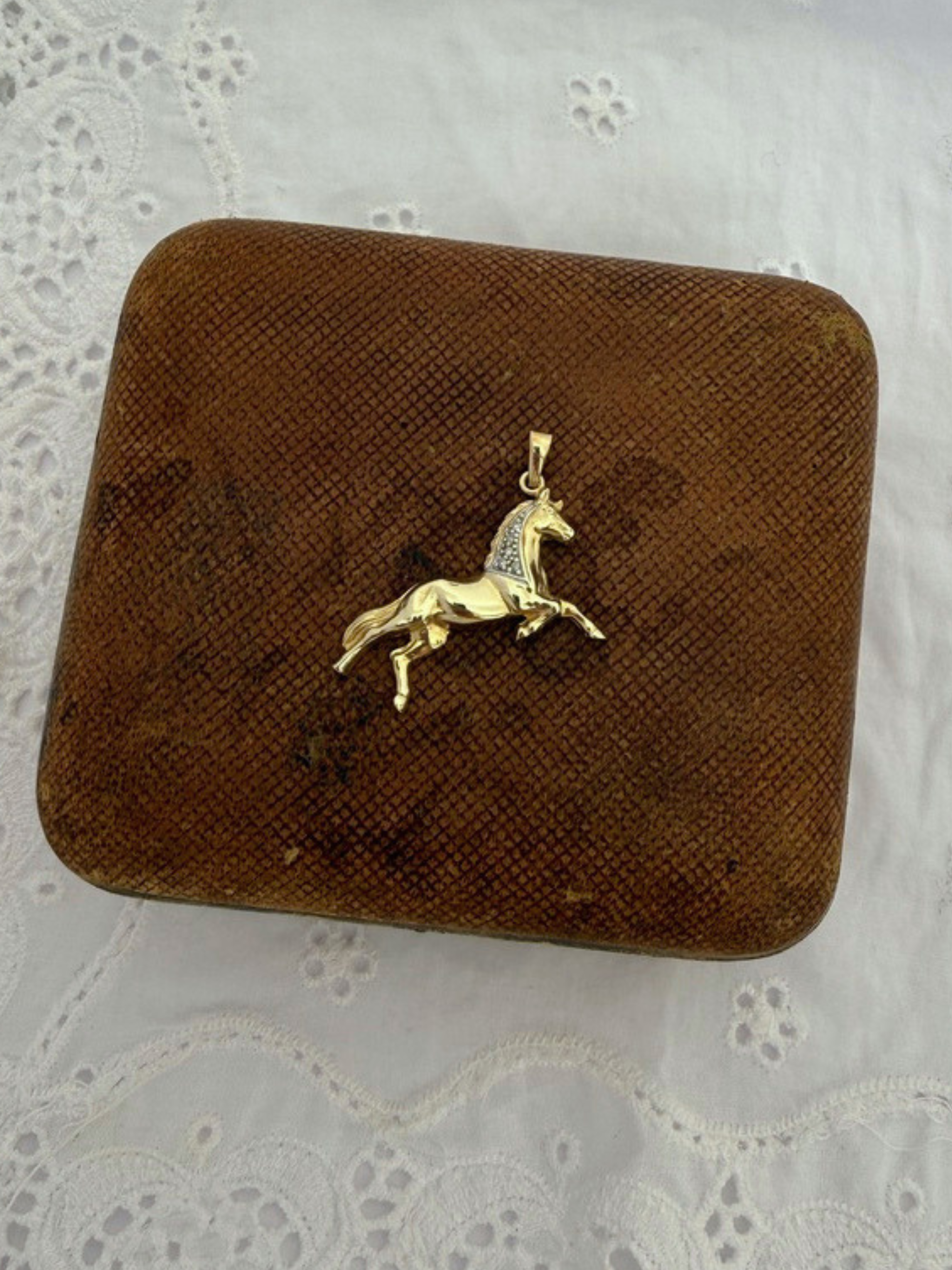 Diamond Horse Charm Vintage Gold