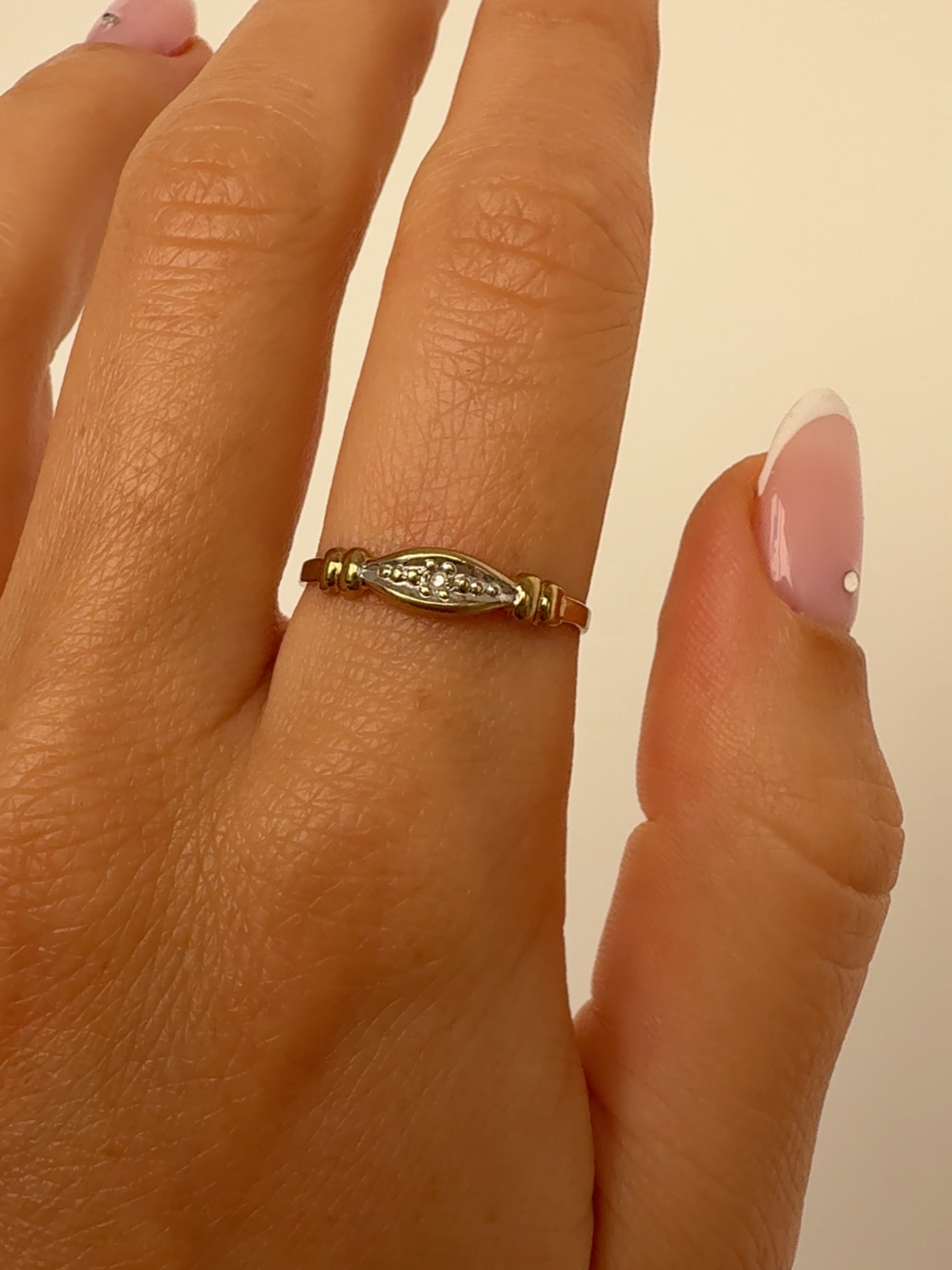 Mini Diamond Eye Ring Vintage Gold