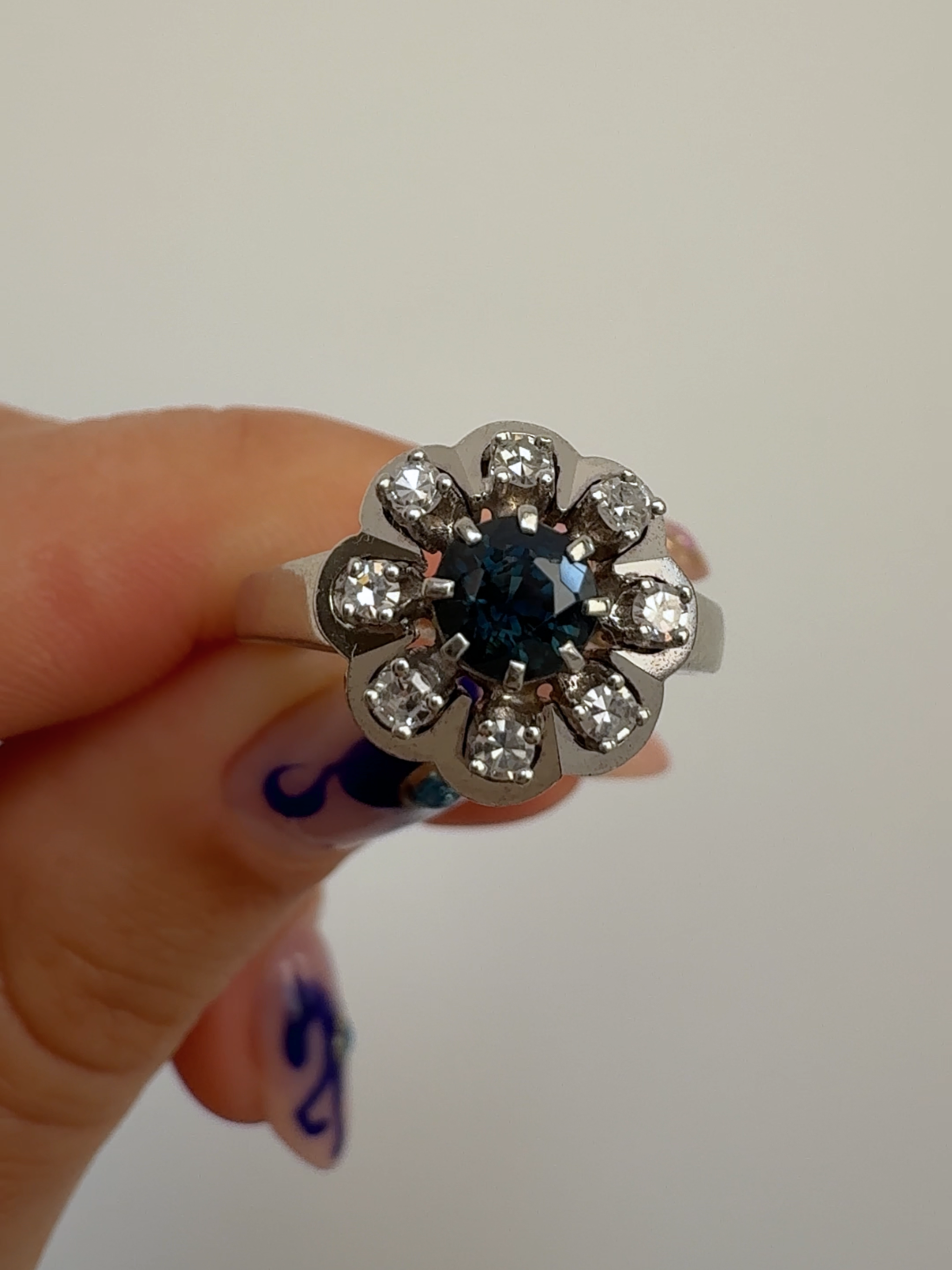 Sapphire Cluster Ring 14k Vintage Gold