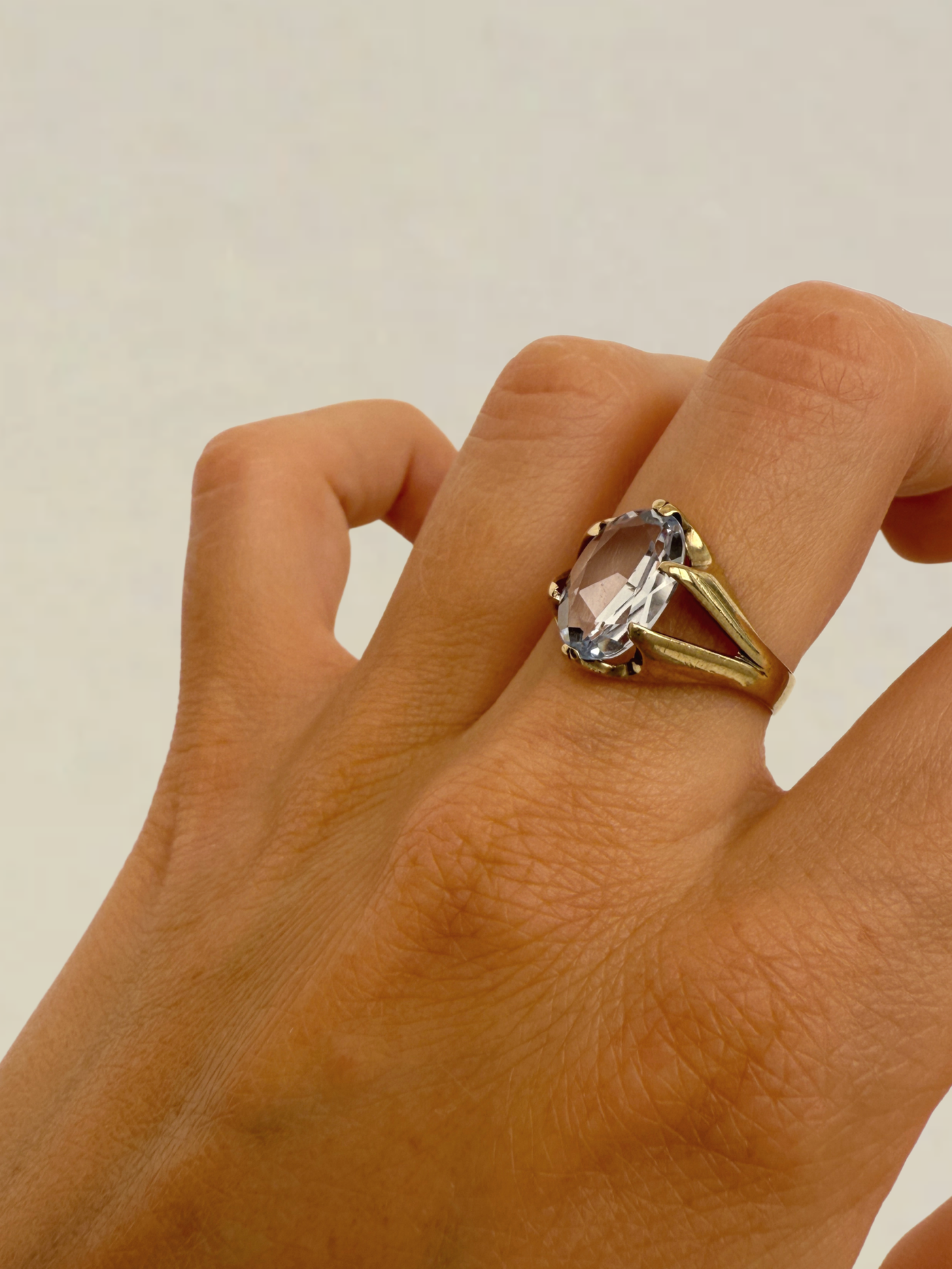 Big Oval Topaz Ring Vintage Gold
