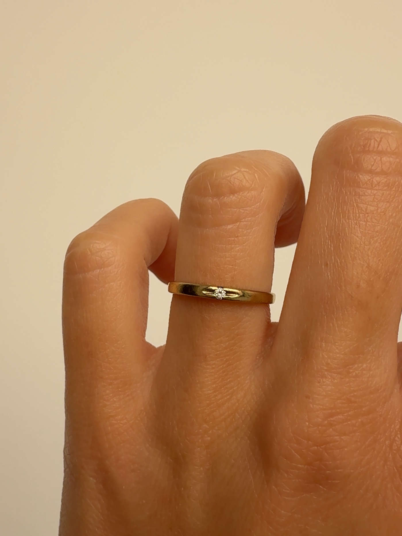 Mini Diamond Dainty Band Vintage Gold