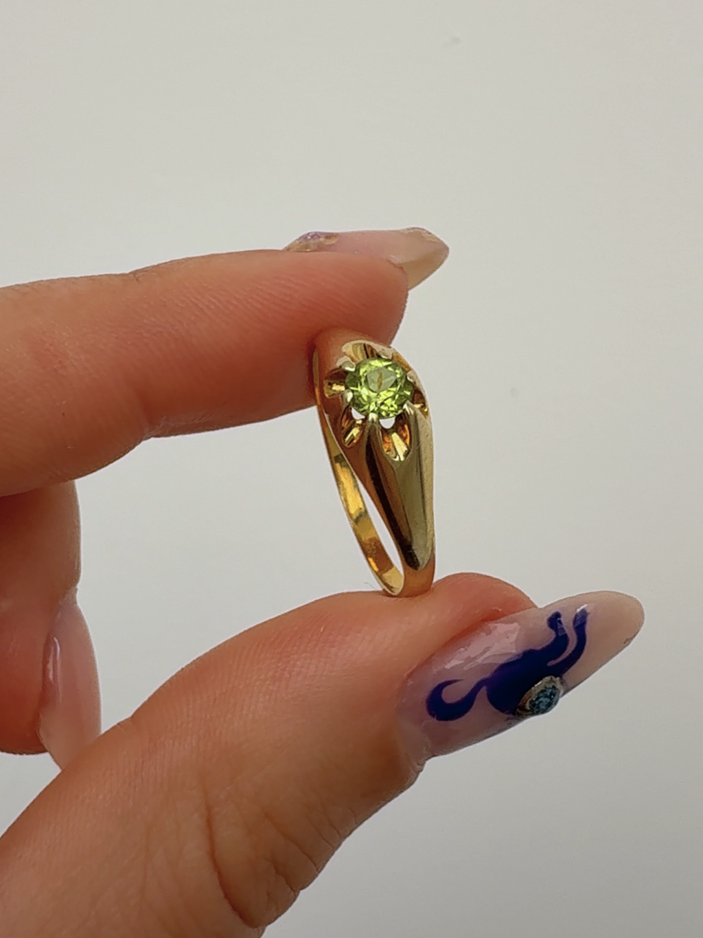 Peridot Ring 14k Vintage Gold