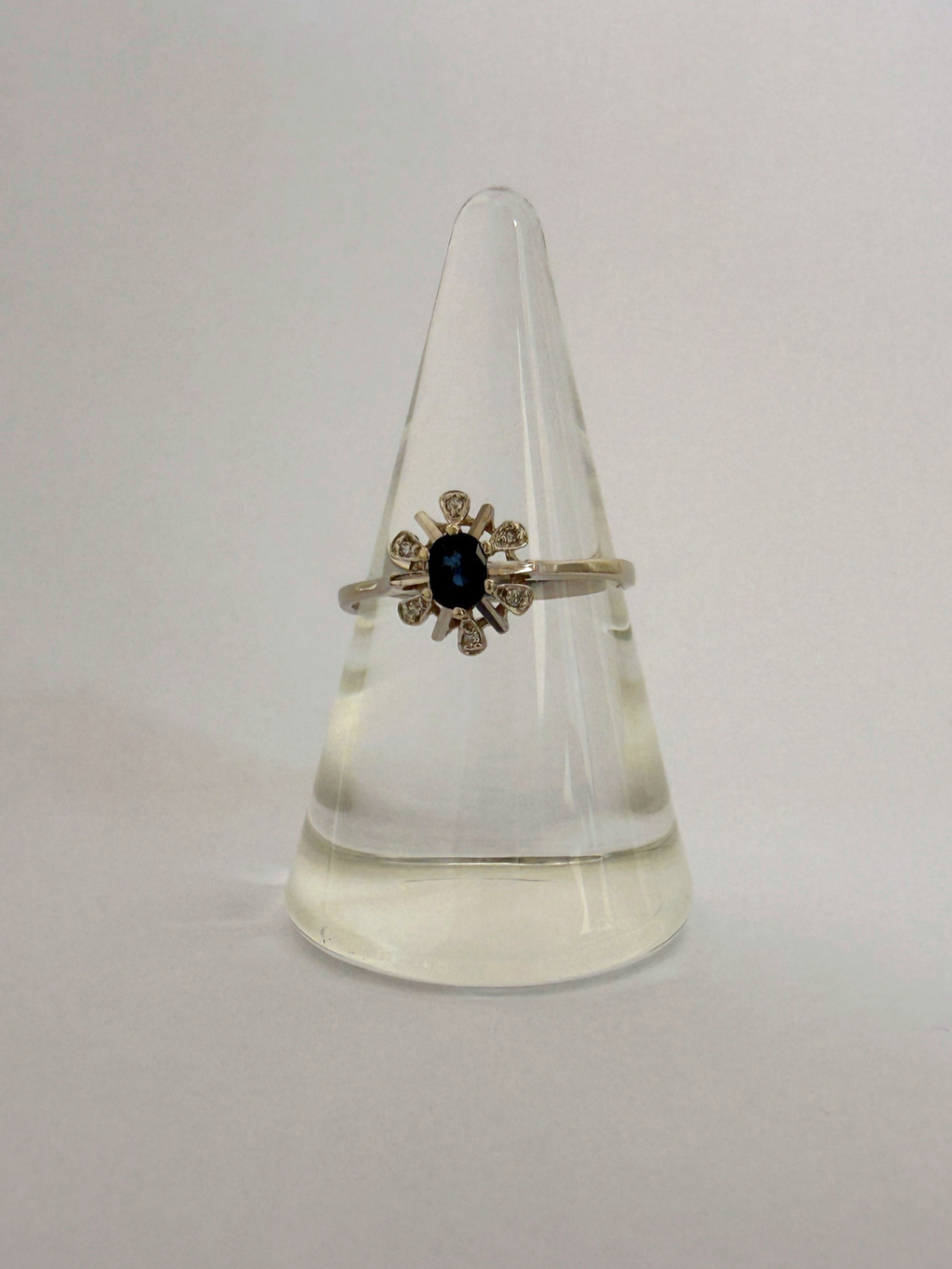 Sapphire Cluster Ring Vintage White Gold