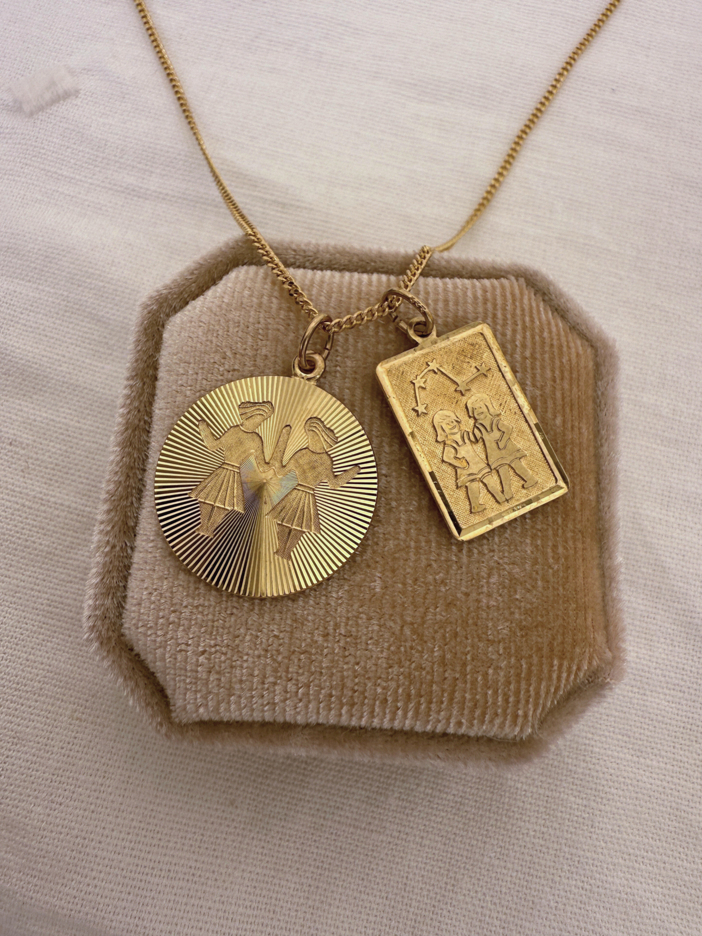 Zodiac Charm Gemini Vintage Gold