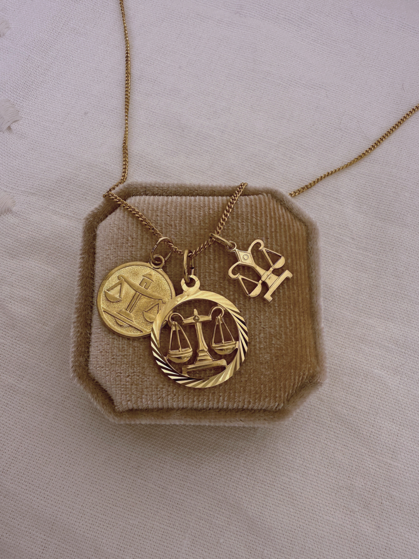 Zodiac Charm Libra Vintage Gold