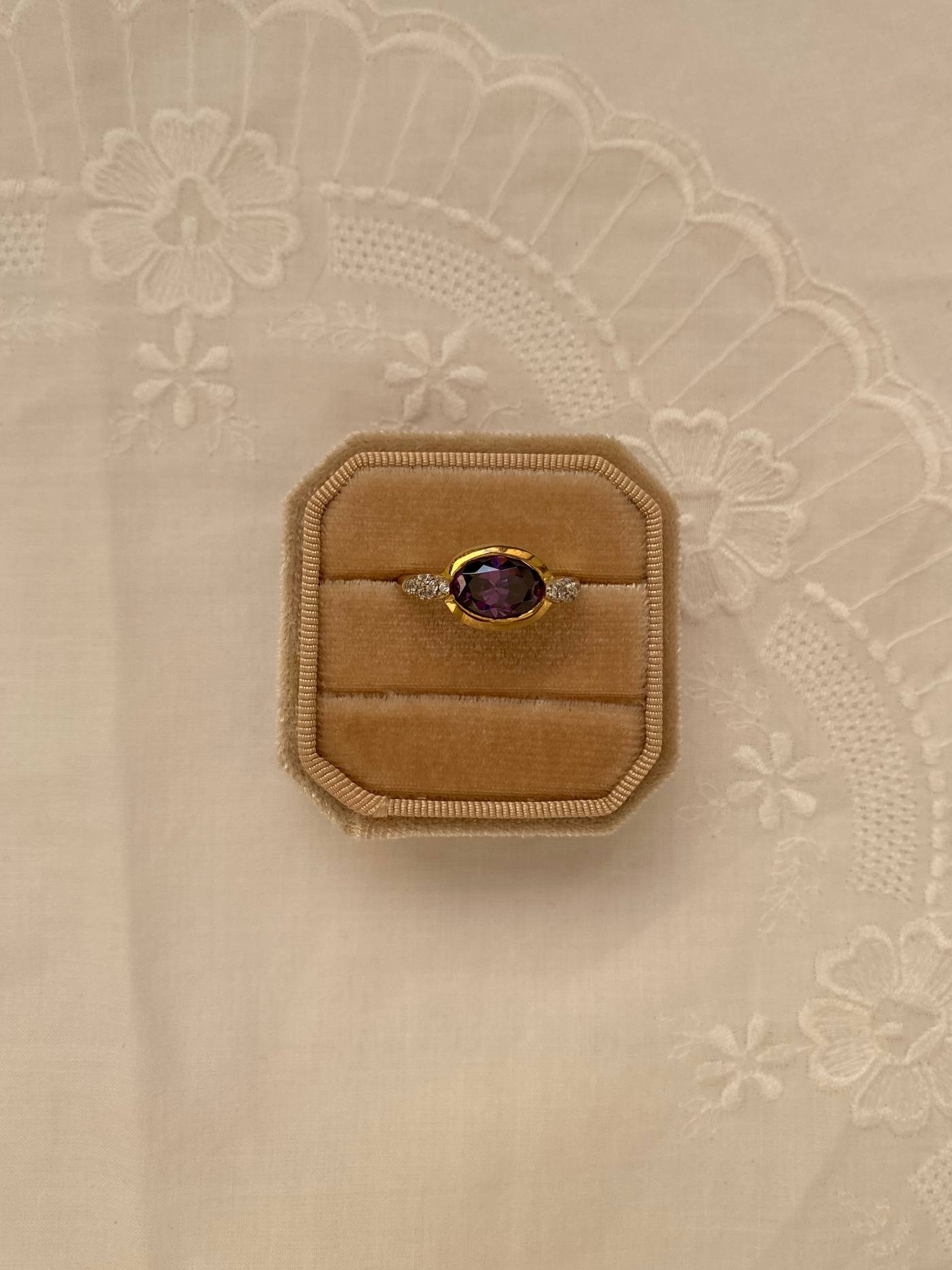 Amethyst Chunky Bezel Ring Vintage Gold