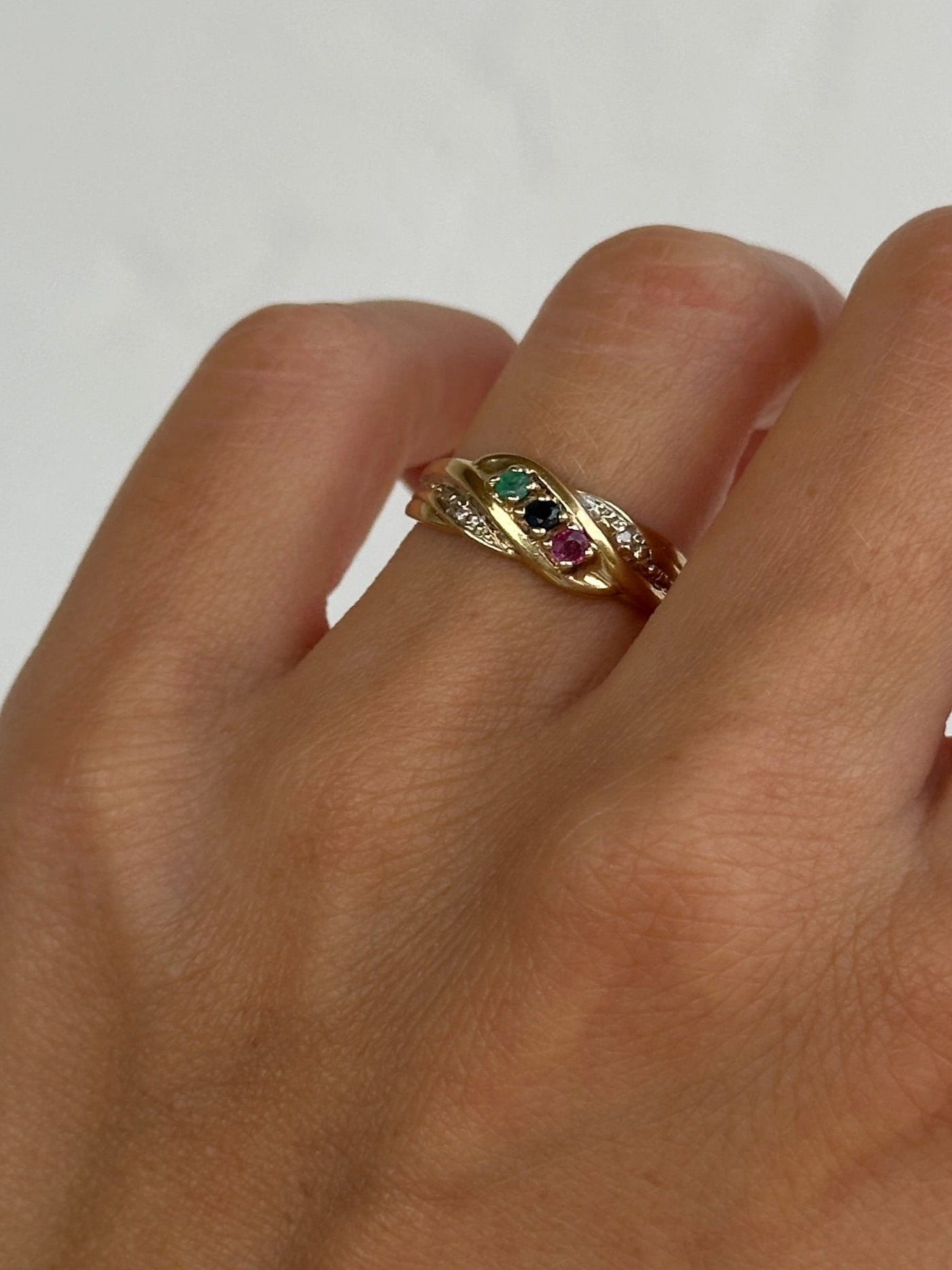 Gemstone Ring Vintage Gold