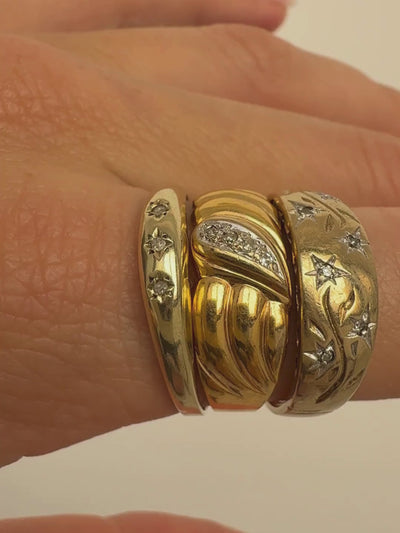 Dainty Gypsy Ring Vintage Gold