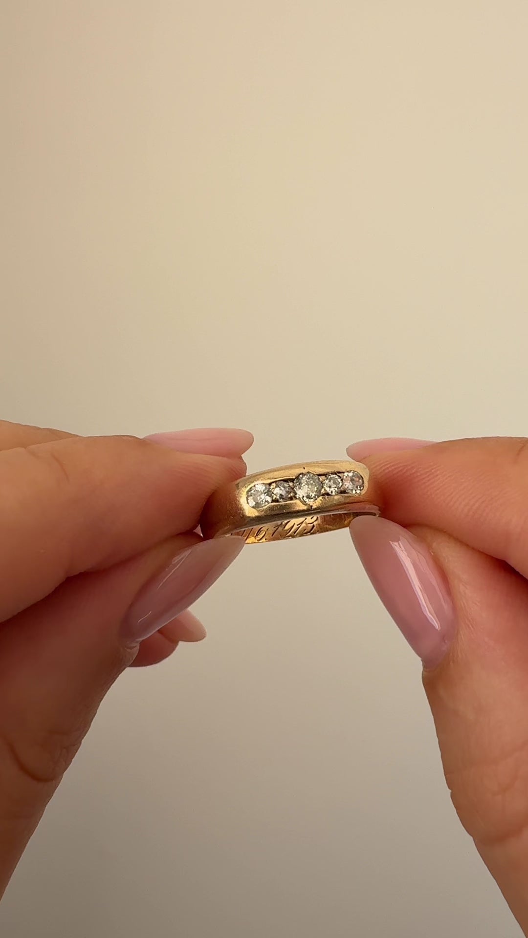 Antique Wedding Band 1913 Yellow Gold