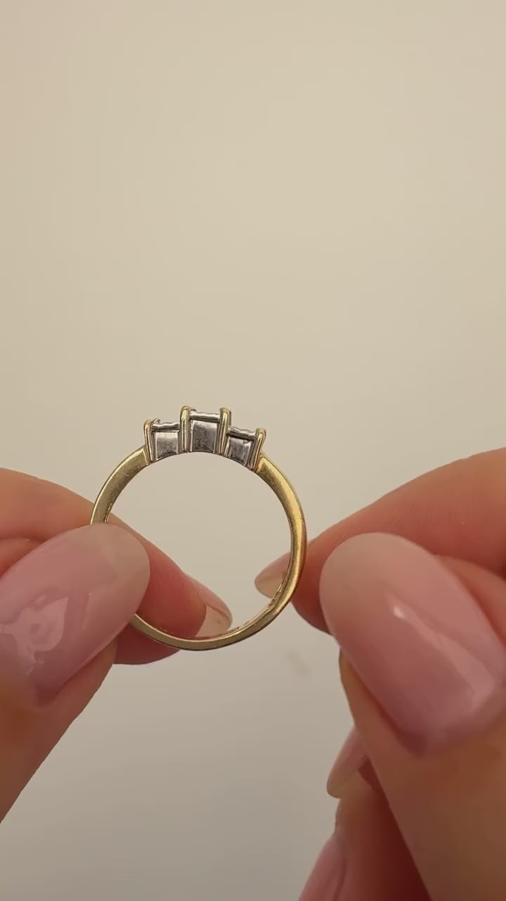 Bicolor Diamond Illusion Ring Vintage Gold