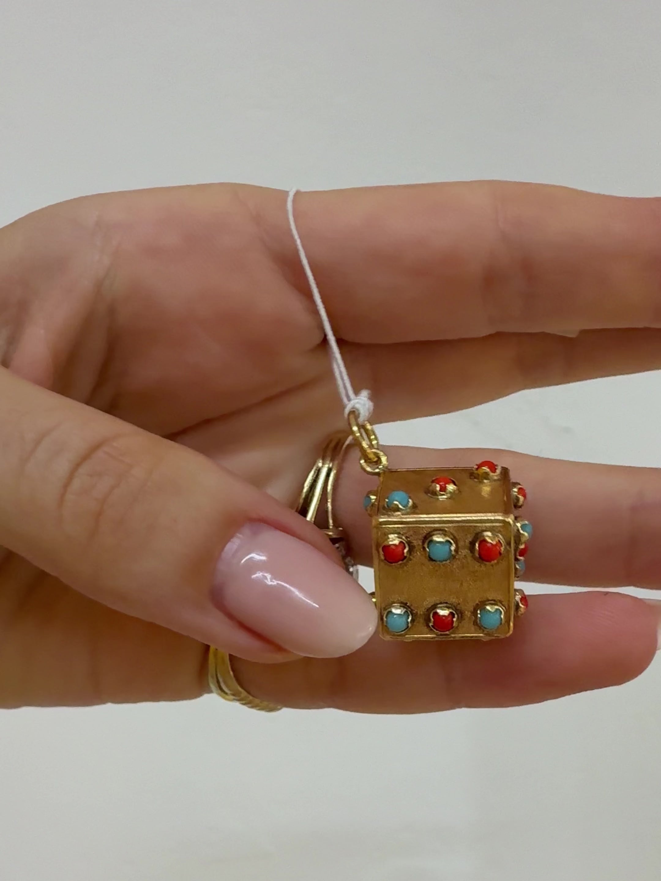 Dice Charm Vintage Gold 18k